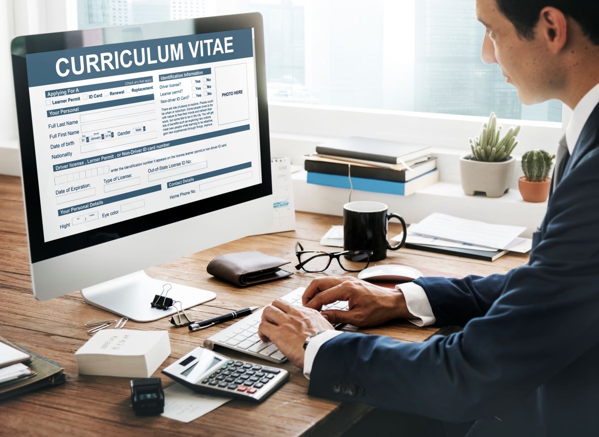 Aplikasi Human Resource