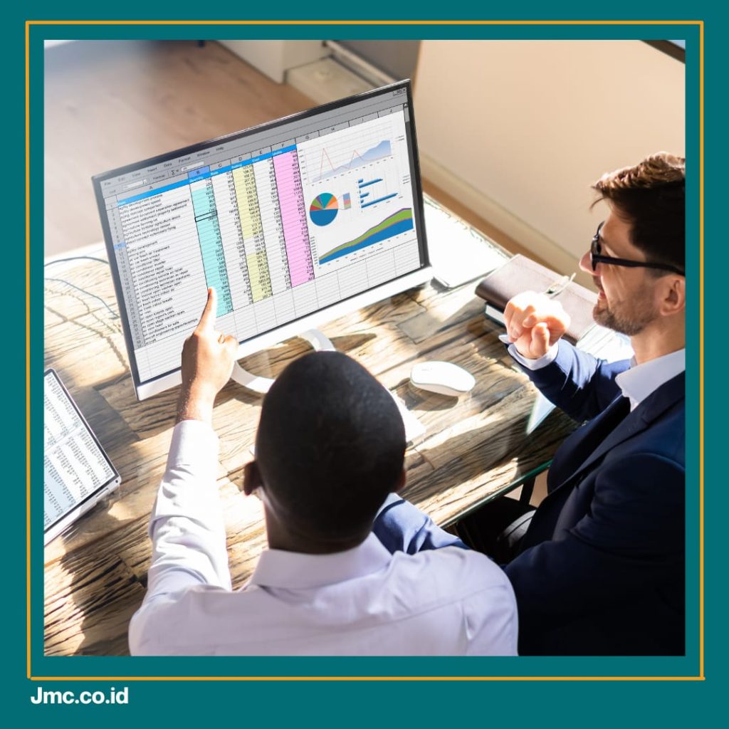 Implementasi Sistem HRIS pada Bisnis Toko